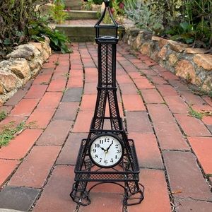 Eiffel Tower Clock
